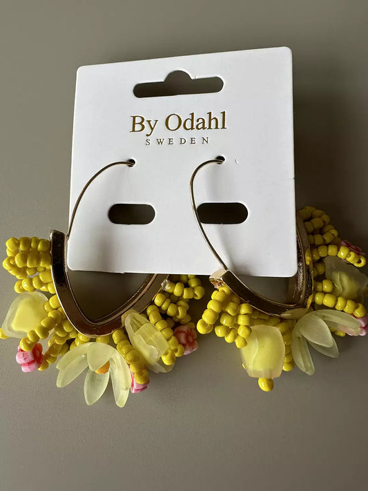 Örhängen Blommor och pärlor