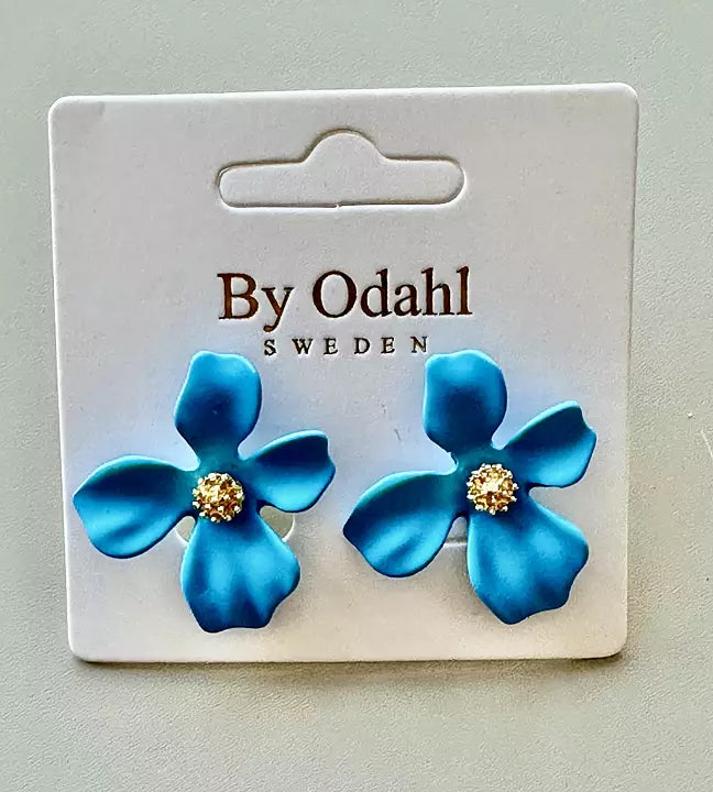 Färgglada blomörhängen