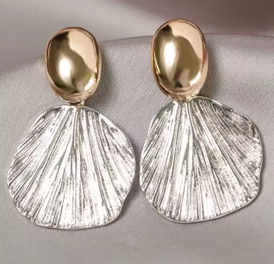 Örhängen – Metalfjäder