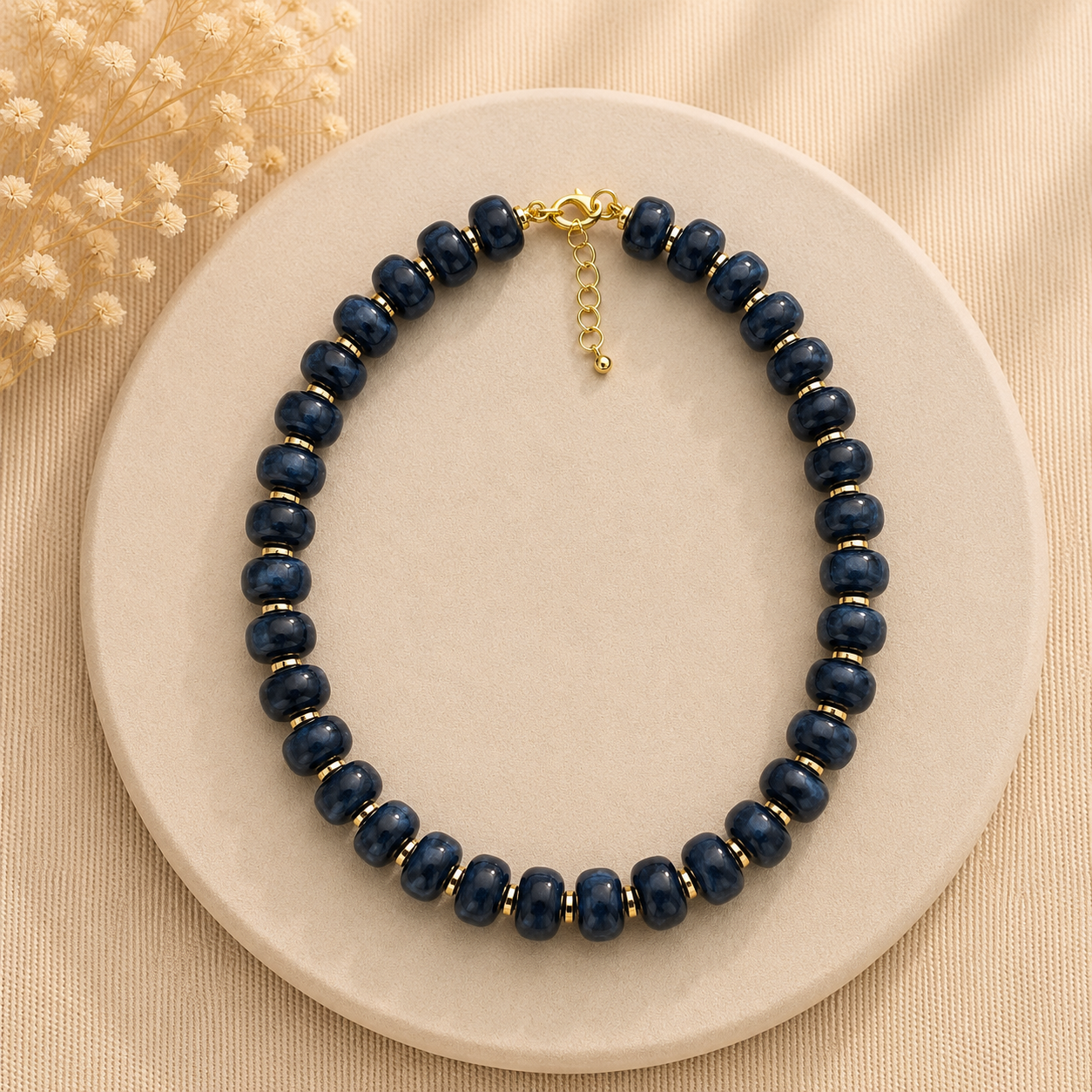 Halsband – Färgade pärlor