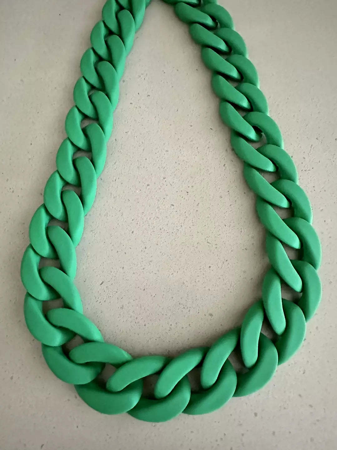 Halsband