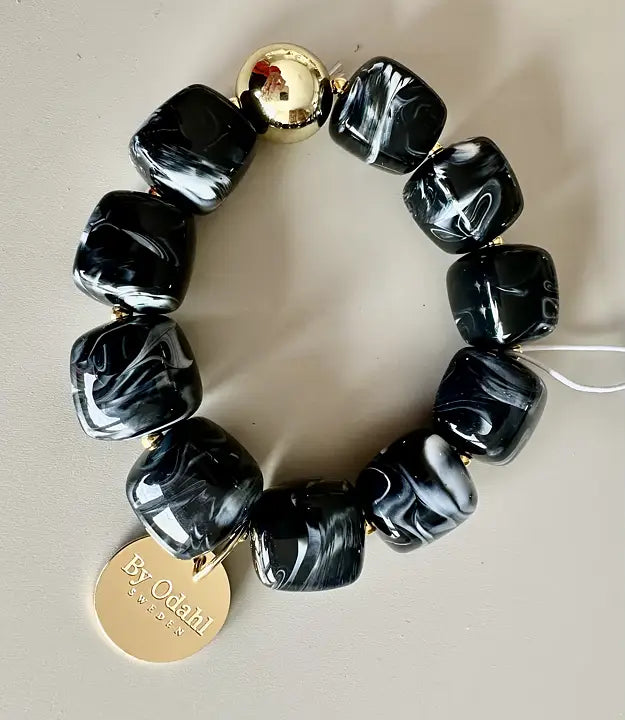 Armband med marmorerade pärlor