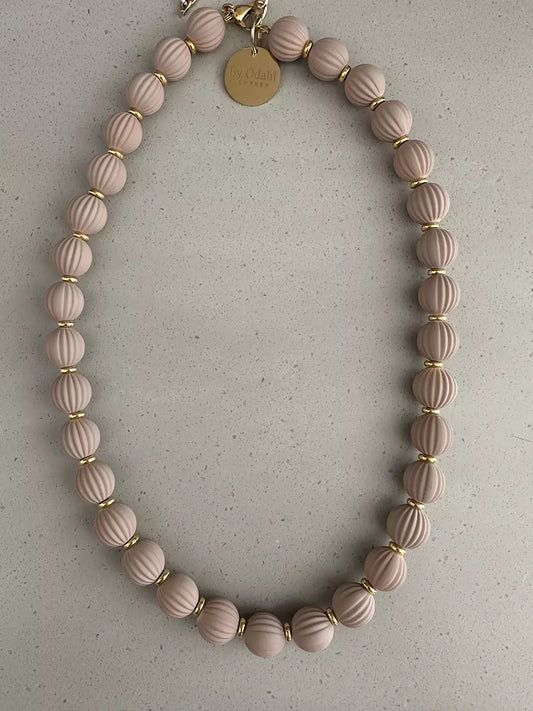 Halsband - Beige Pärlor