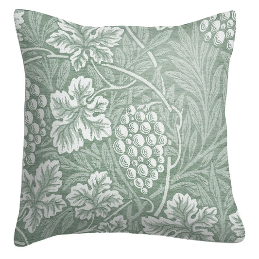 Grönt kuddfodral 40x40 cm med vinranksmönster av William Morris – tillverkat av ekologisk bomull och lin, vävt i Sverige.