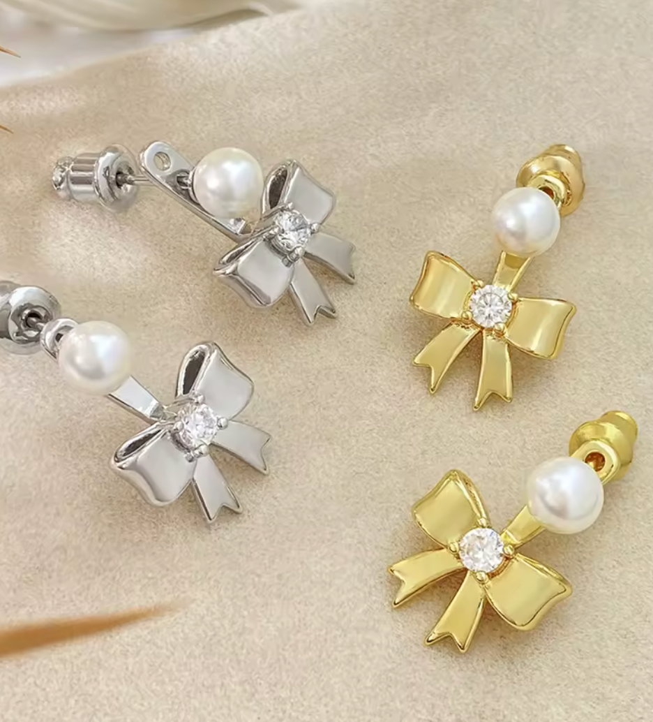 Örhängen Rosett med pärla